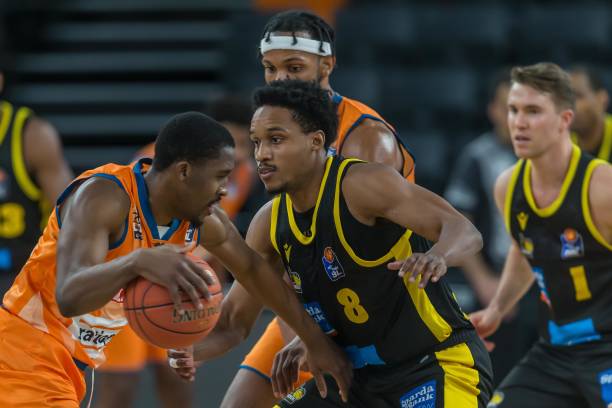 兴起有着异 兴起有着异