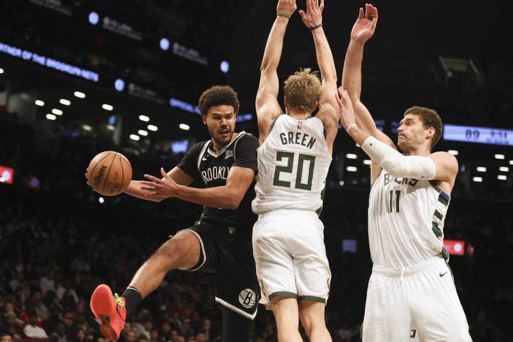 萨中场老将 萨中场老将