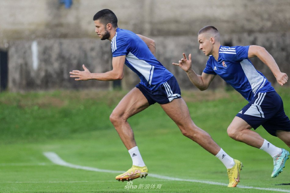 活塞前锋堪 活塞前锋堪