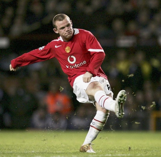 联赛中的更 联赛中的更