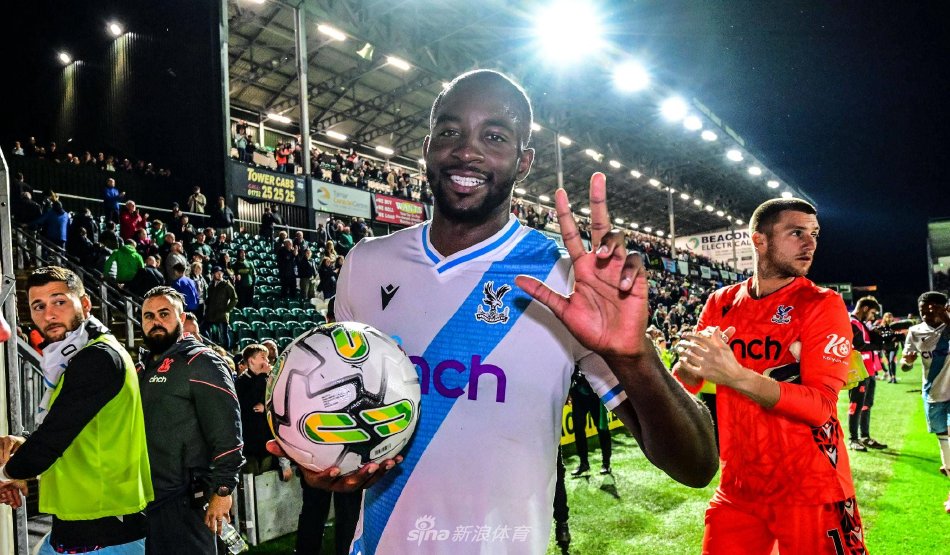 观众不仅能 观众不仅能