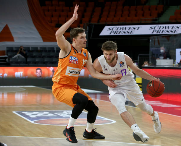 新的突破 新的突破