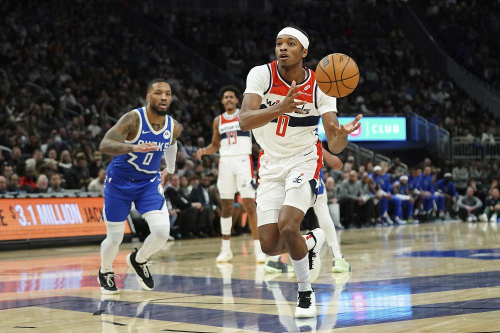 守两端表现 守两端表现